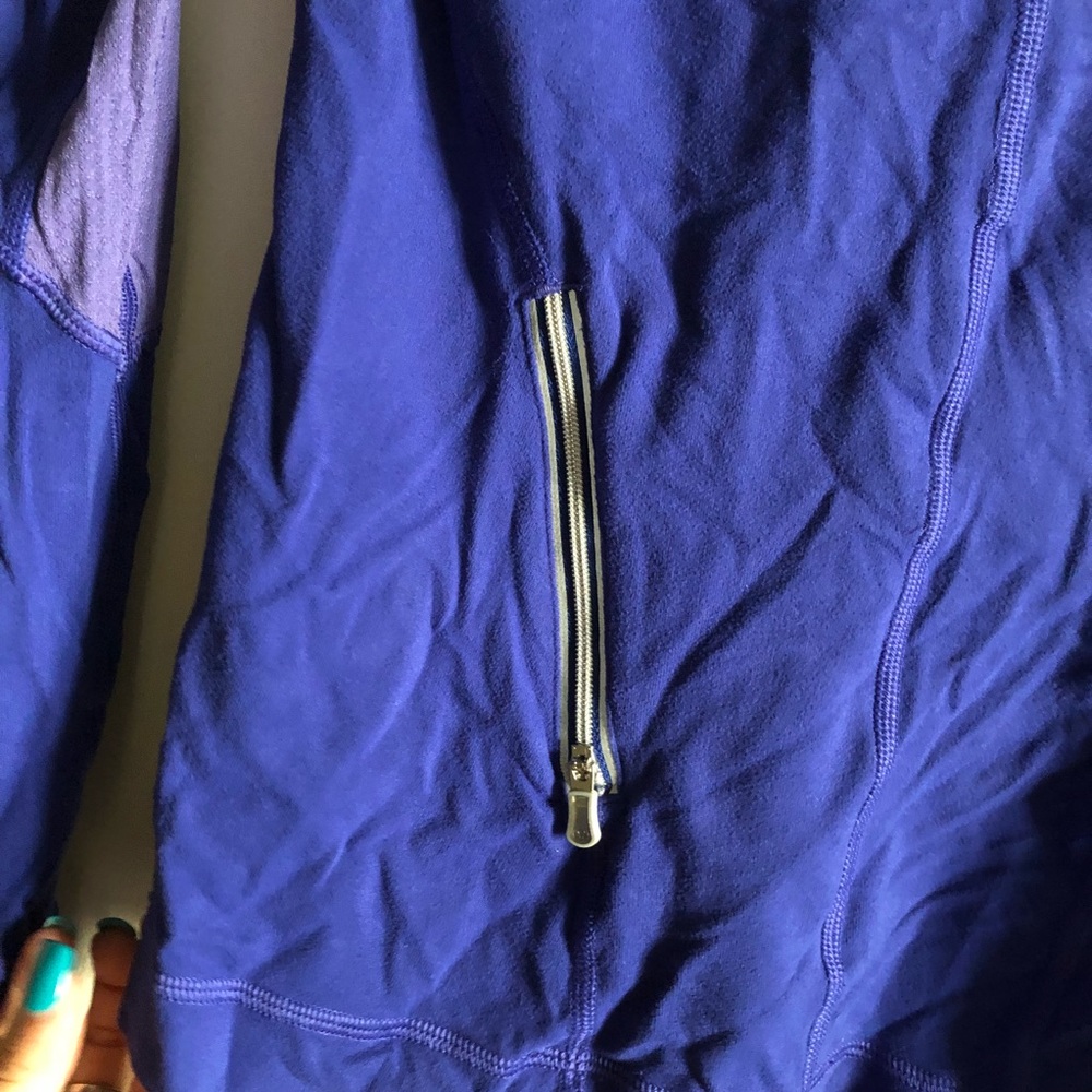 Lululemon jacket - Picture 4 of 5